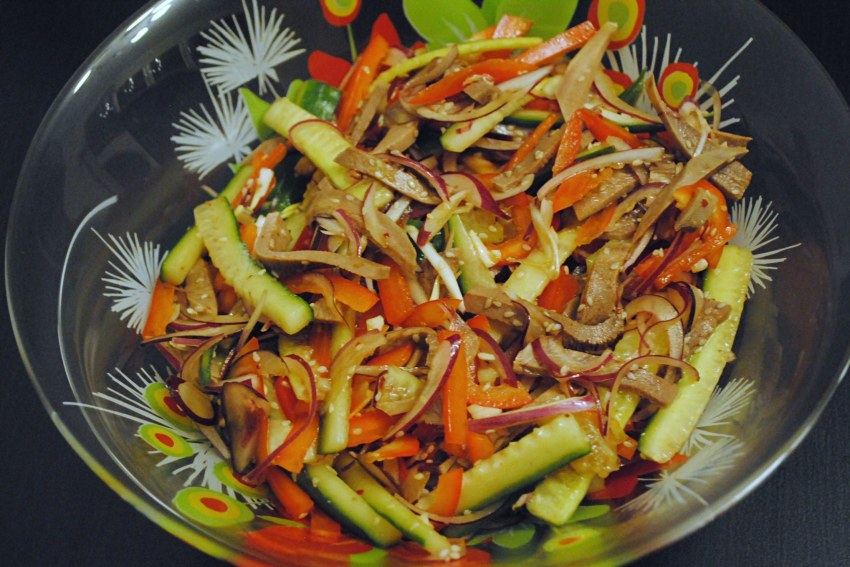 Салат с красным луком