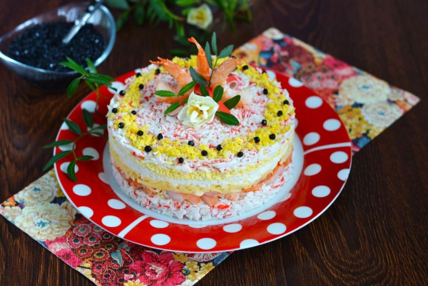 Пирог с крабовыми палочками