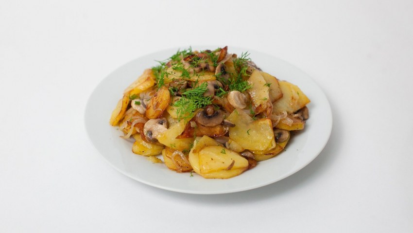 Жареная картошка с мясом