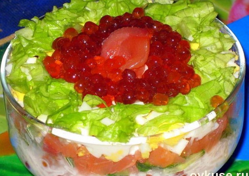 Салат дары моря
