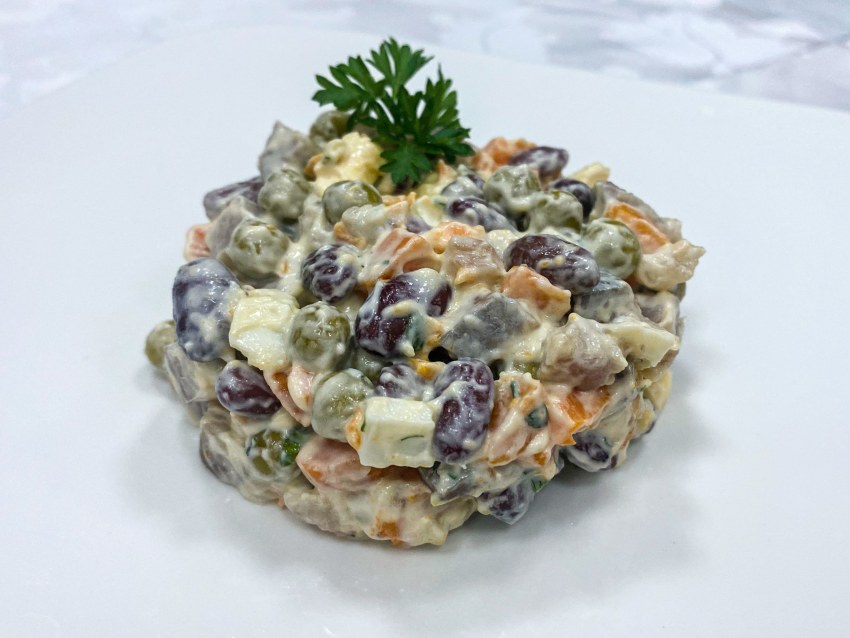 Икра из селедки с морковью и маслом