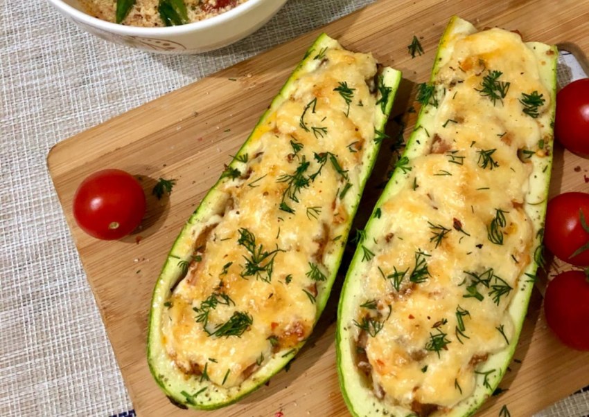Кабачки фаршированные курицей
