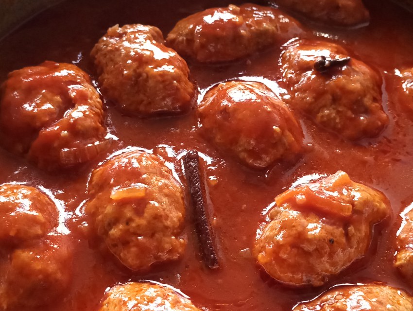 Мясные паровые тефтели