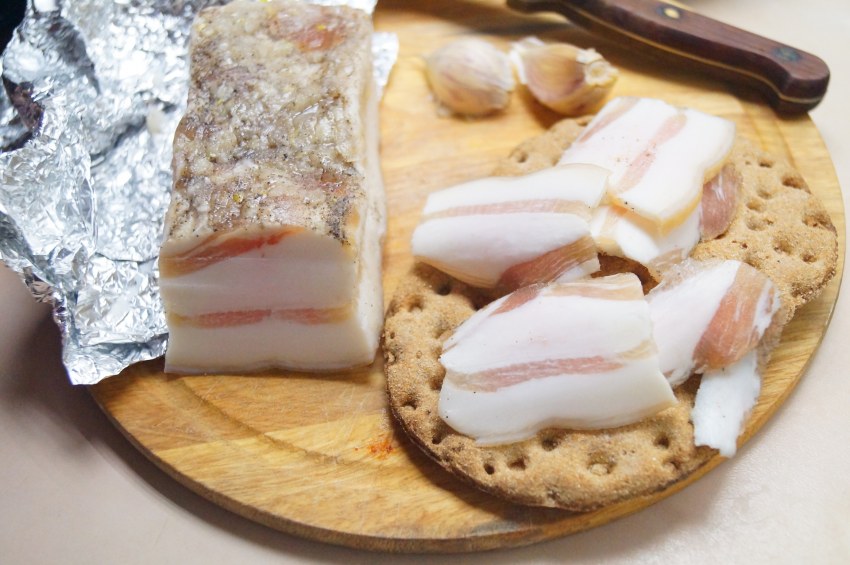 Сало соленое