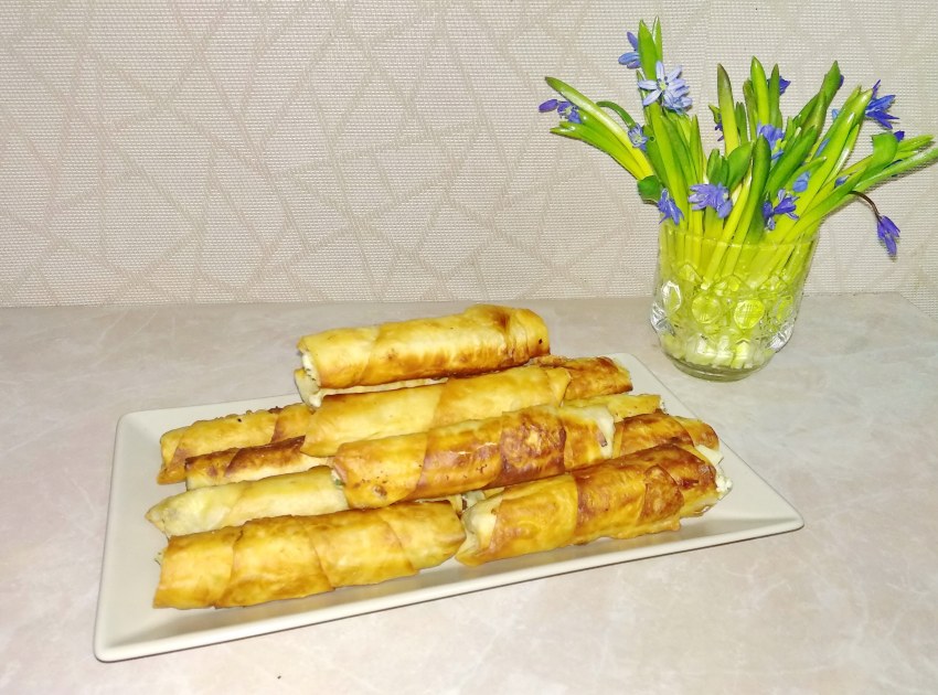Рулет закусочный с тунцом