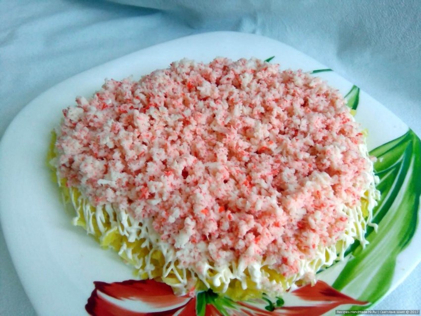 Салат восторг с крабовыми палочками