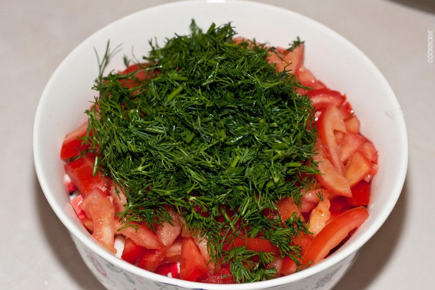 Салат с укропом