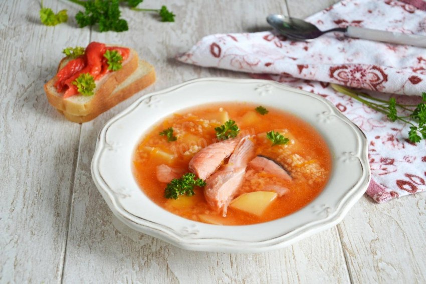 Суп из красной рыбы