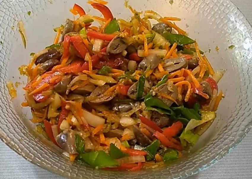 Салат из говядины и огурца по корейски