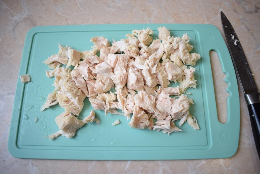 Курица с отварной морковью