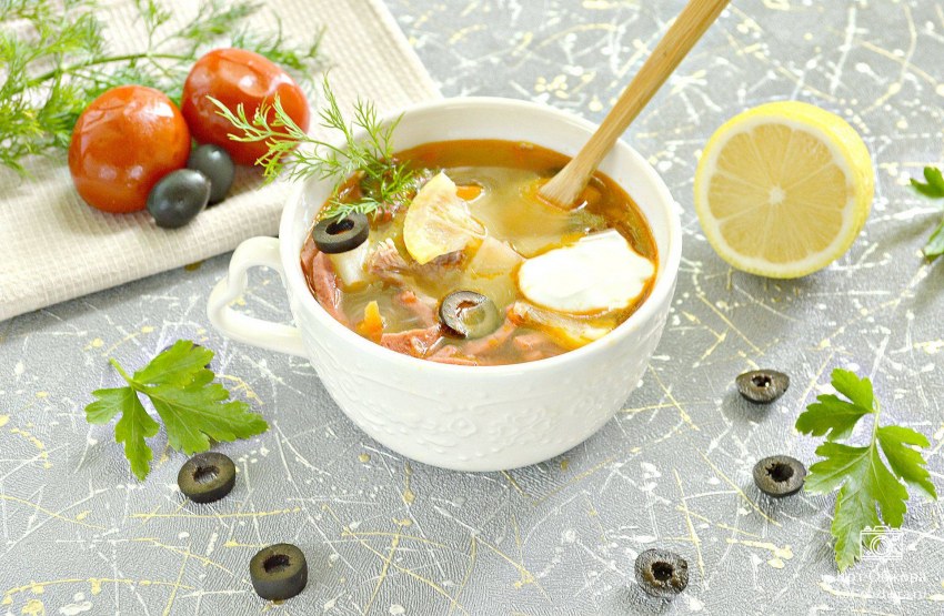 Солянка сборная мясная