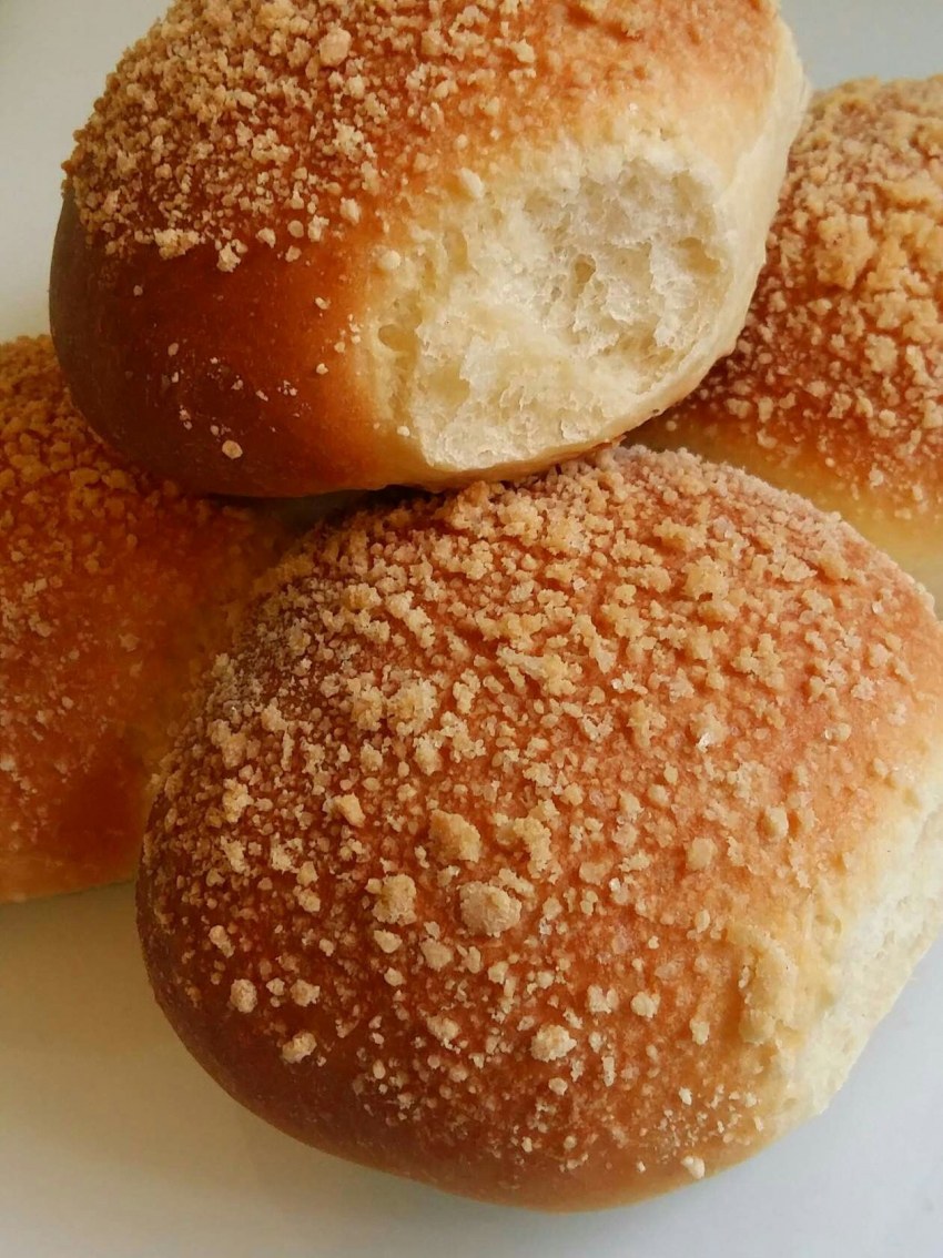 Булочки с посыпкой