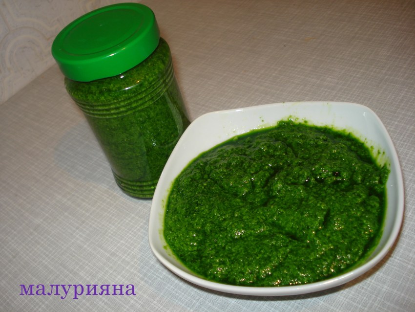 Черемша прокрученная через мясорубку