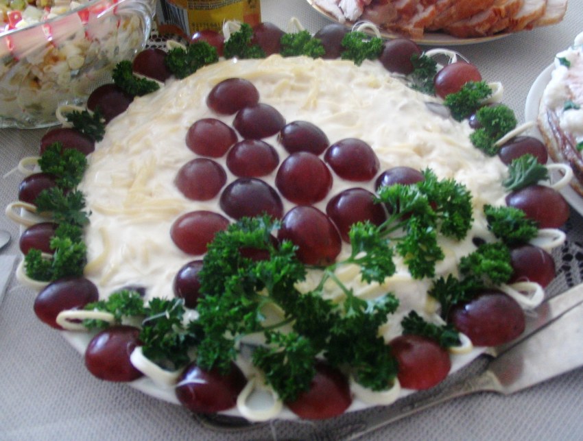 Салат Виноградная лоза