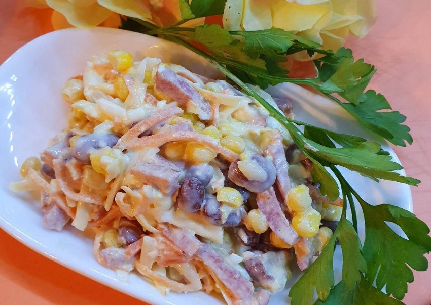 Салат Грибное лукошко с шампиньонами