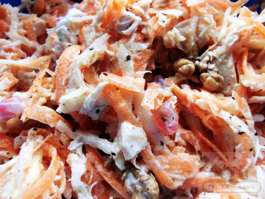 Морковный салат с яйцом