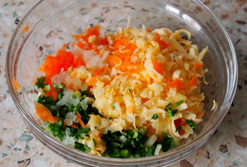 Салат Рыжик с морковью и курицей