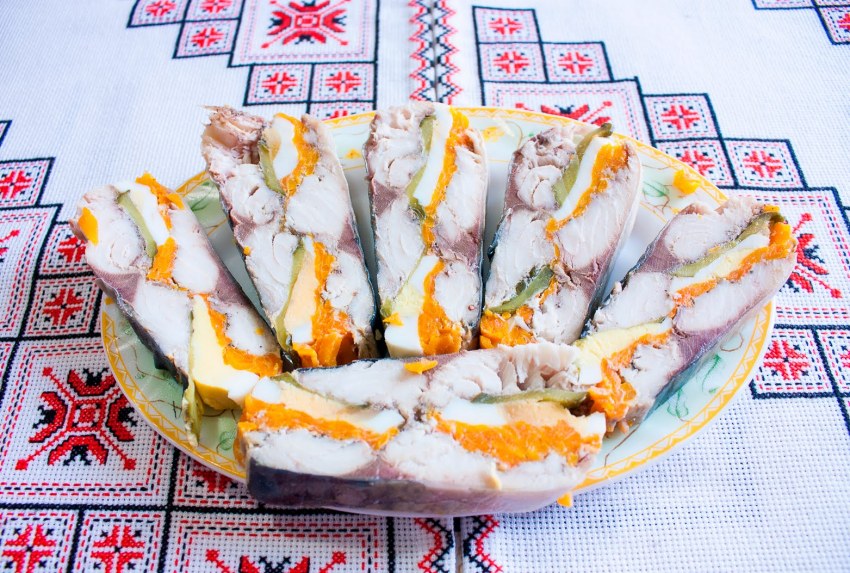 Скумбрия рулет горячего копчения