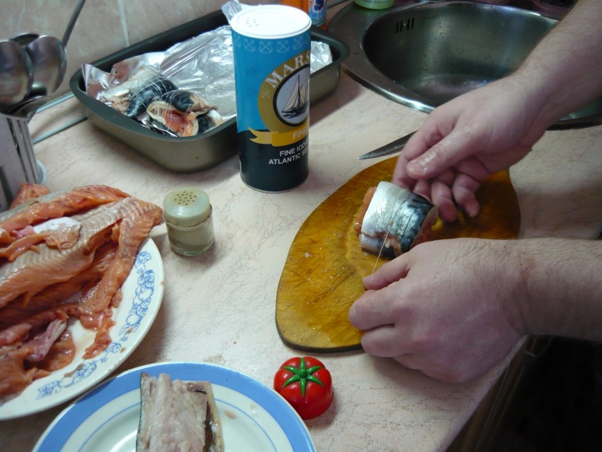 Скумбрия рулетики фаршированные