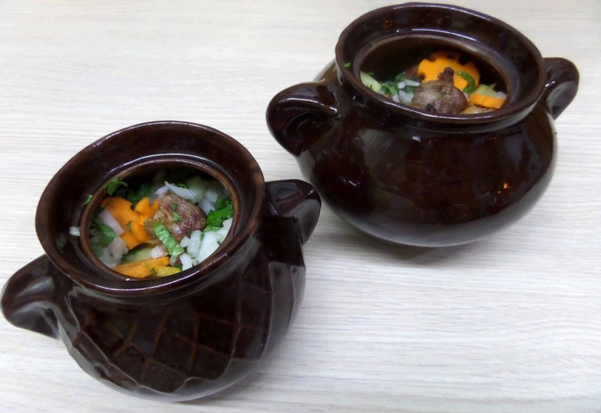Картошечка с грибами в горшочках