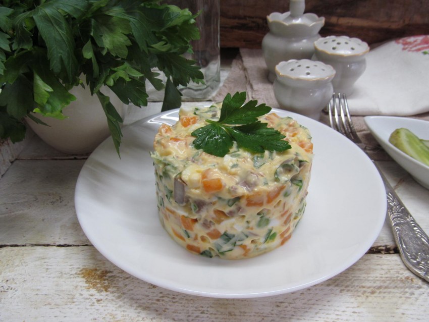 Красивая подача корейской моркови
