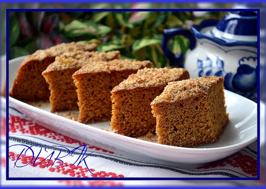 Коврижка постная с орехами