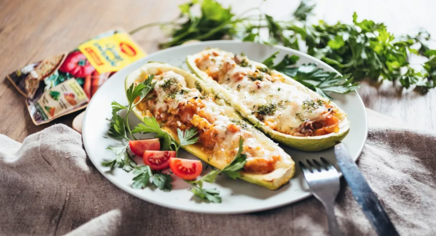 Лодочки из цукини с курицей