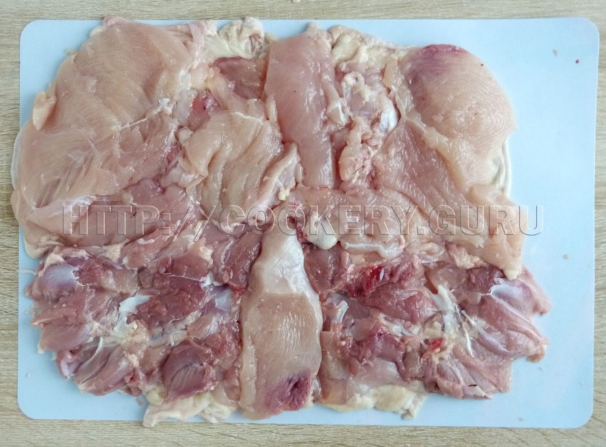 Срезать мясо с грудки куриной