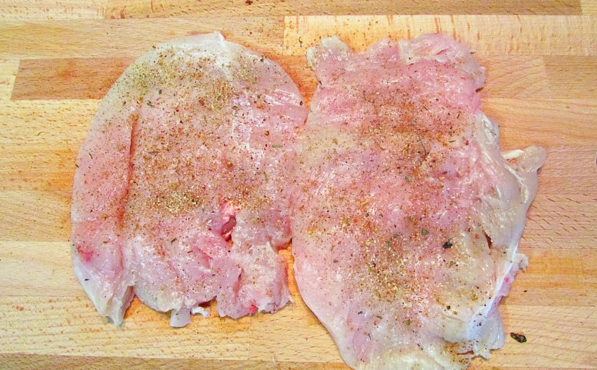 Курица в духовке разрезанная по грудке
