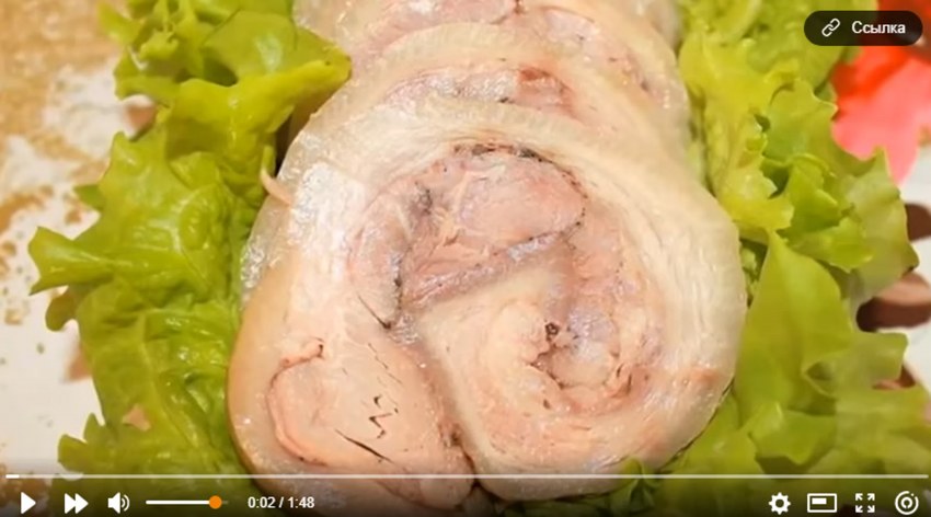 Рулет из куриных окорочков