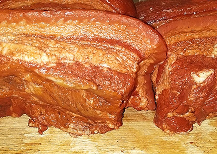 Грудинка в луковой шелух