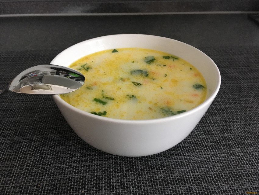 Куриный суп с плавленым сыром