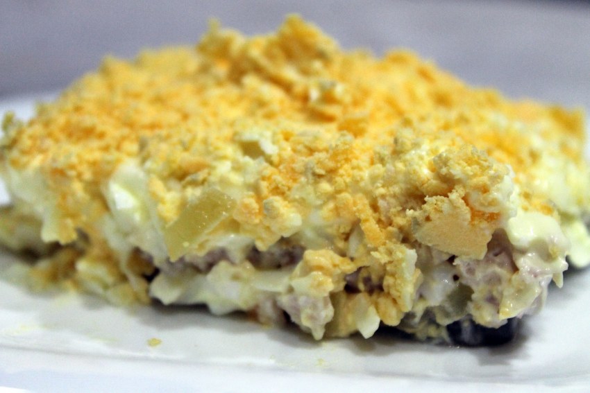 Салат с плавленным сыром