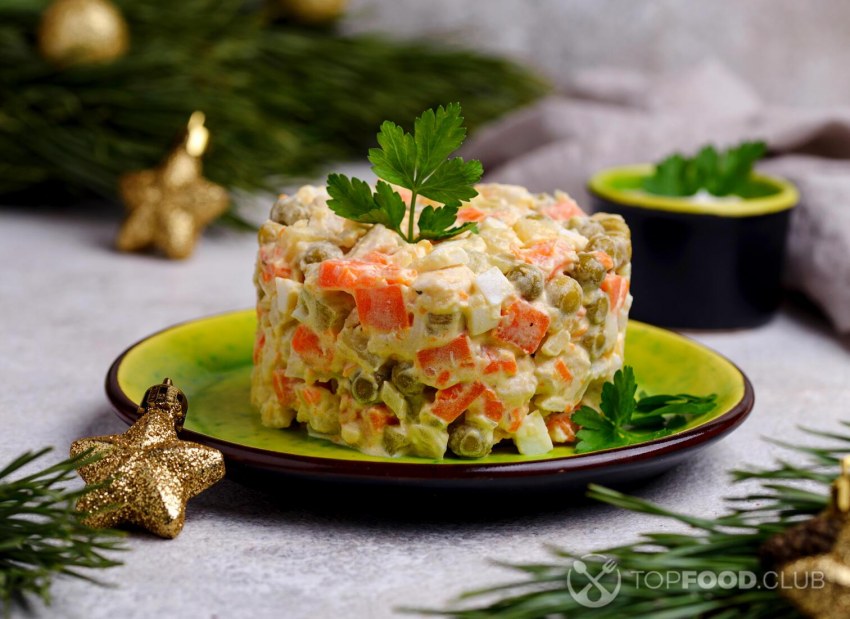 Мясной салат Оливье