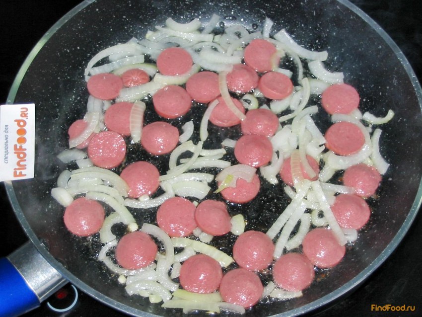 Сосиски с кетчупом