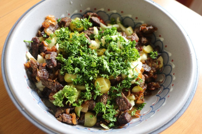Салат с грибами и овощами