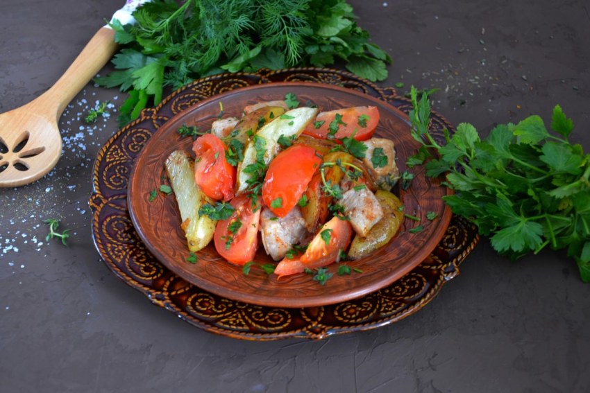Курица с ореховым соусом