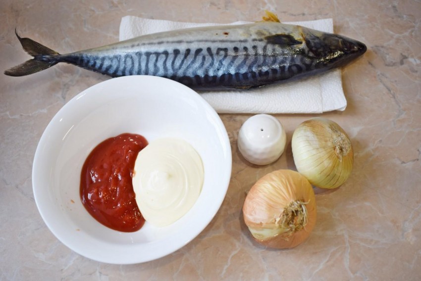 Живые куски рыбы