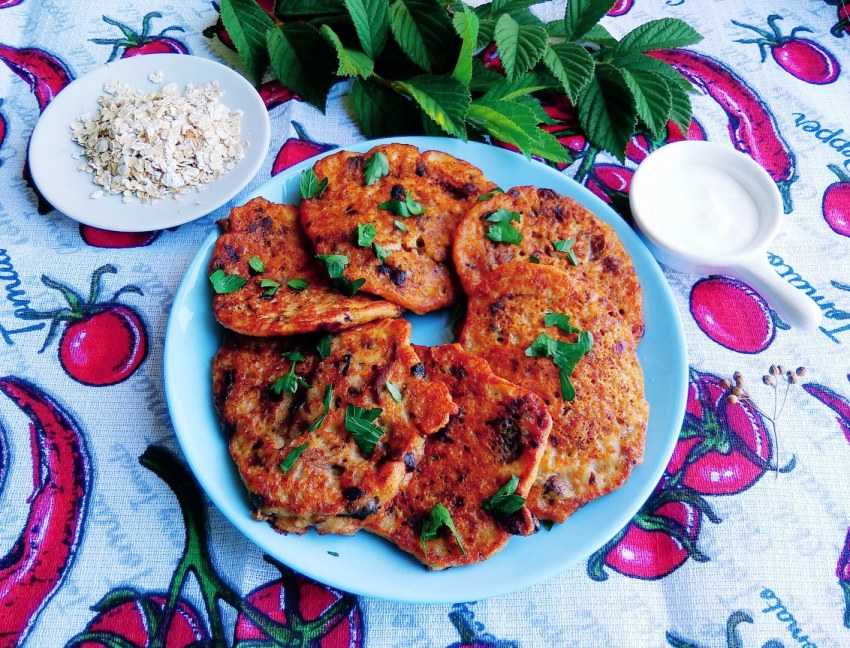 Котлеты мясные с кабачком и Геркулес