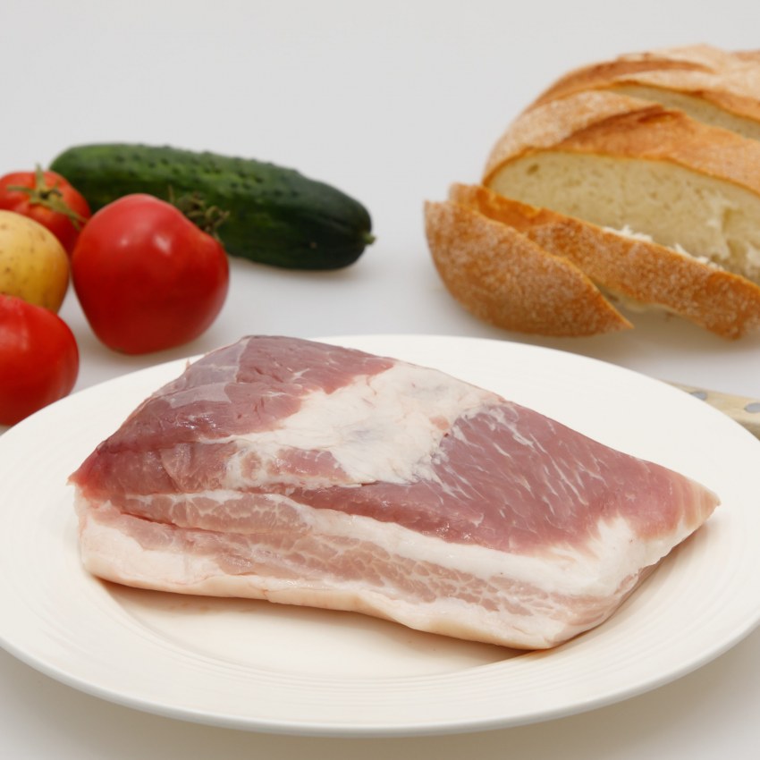 Мясные деликатесы