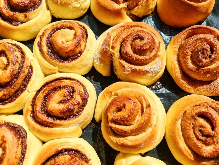 Маковые булочки