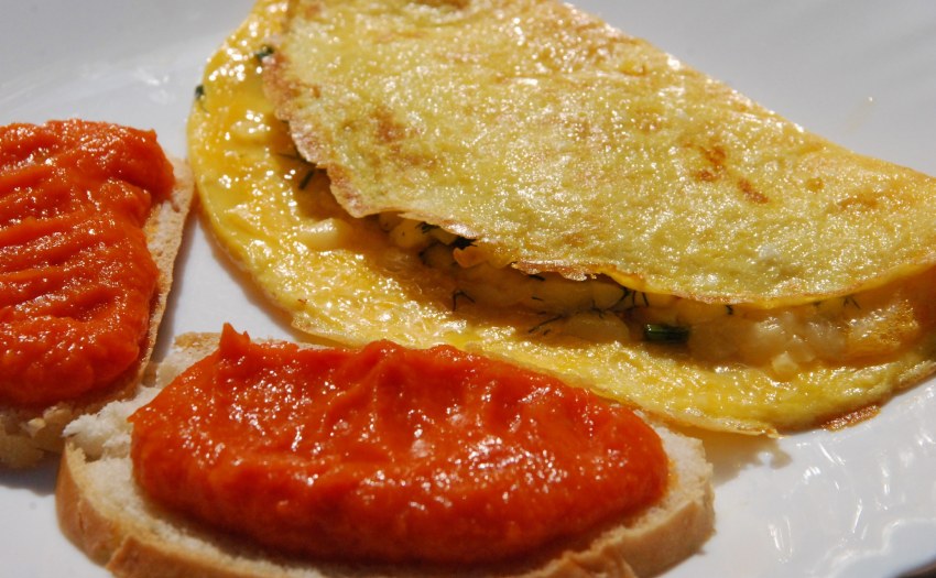 Хлеб с яйцом и сыром