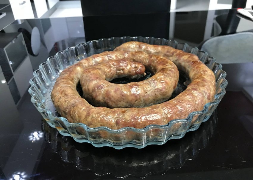 Колбаса из свинины