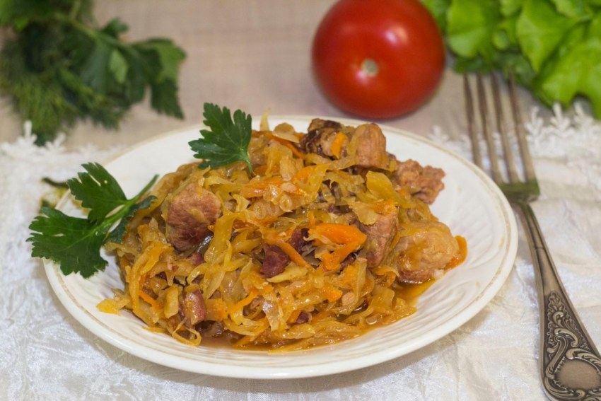 Квашеная капуста тушеная рубленая