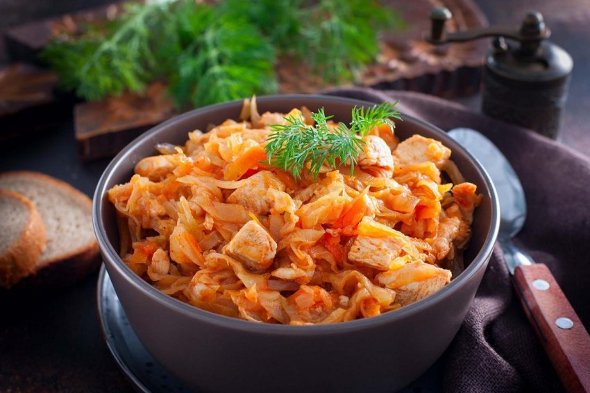 Вкусная тушеная капуста