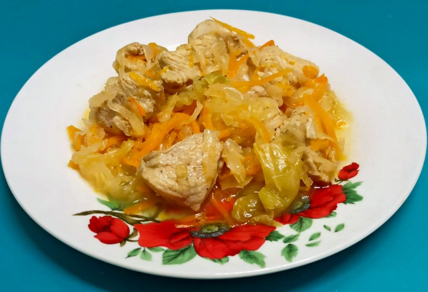 Капуста тушеная и корица