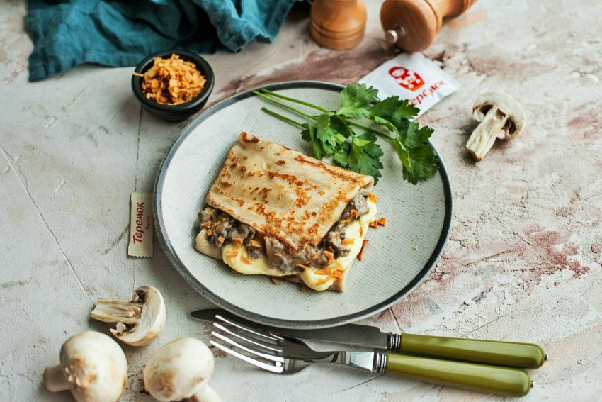 Блины с картошкой и грибами