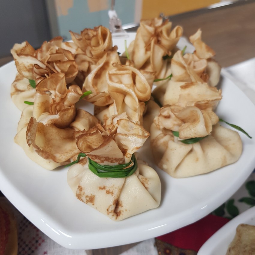 Жульен в блинном мешочке