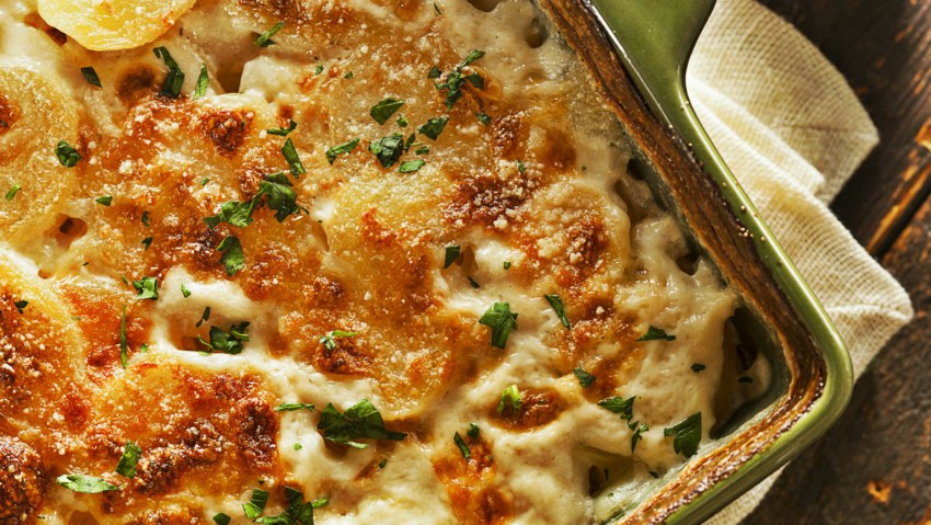 Картофельная запеканка с филе курицы