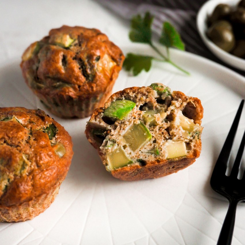 Маффины с оливками и сыром